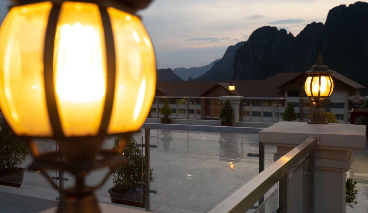 Pm Hotel Vang Vieng Eksteriør bilde