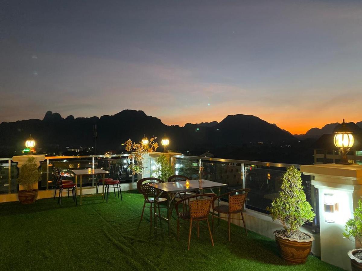 Pm Hotel Vang Vieng Eksteriør bilde