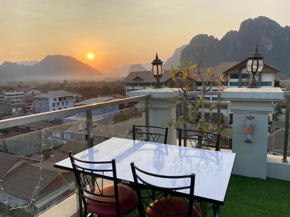 Pm Hotel Vang Vieng Eksteriør bilde